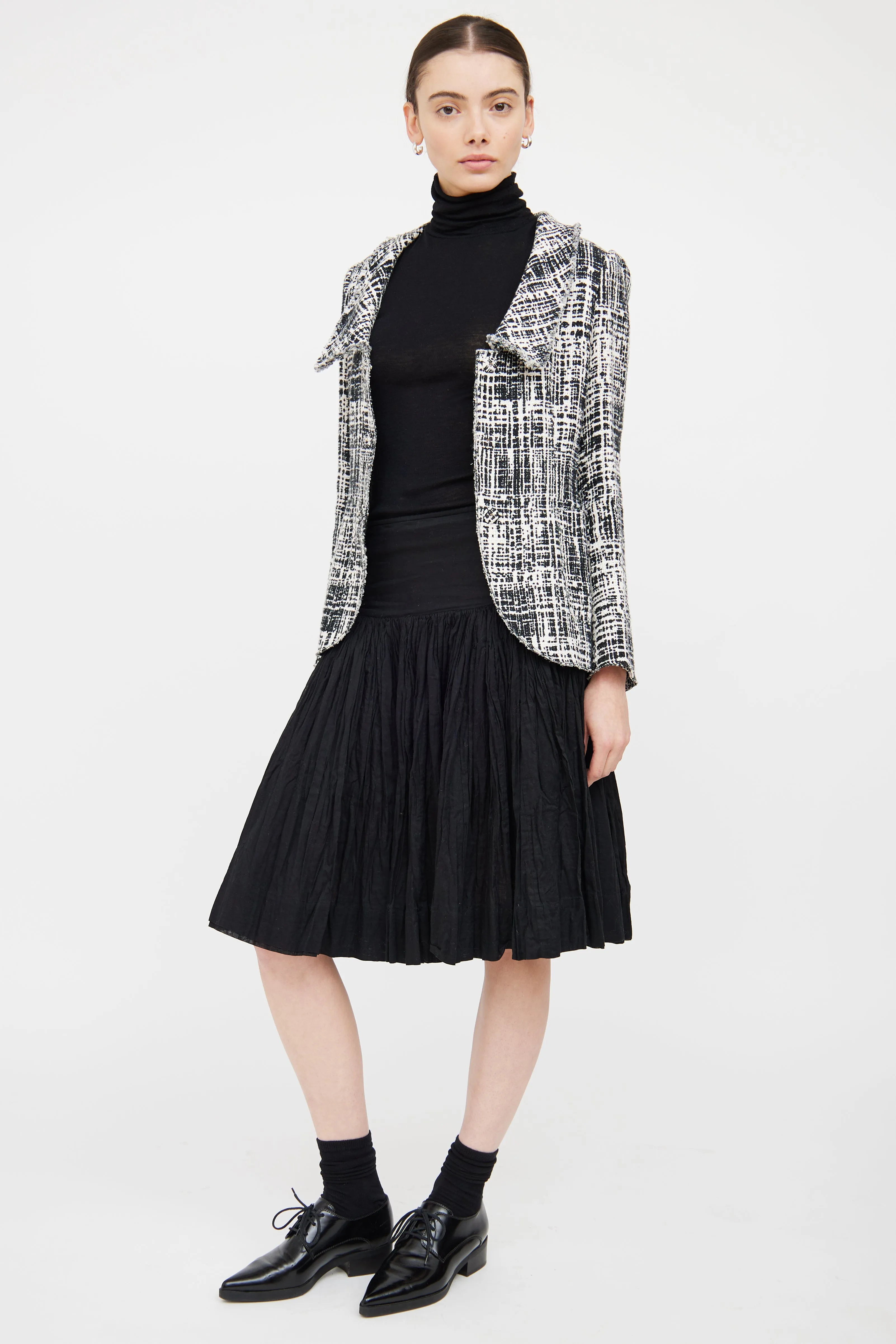 Black Pleated Midi Skirt