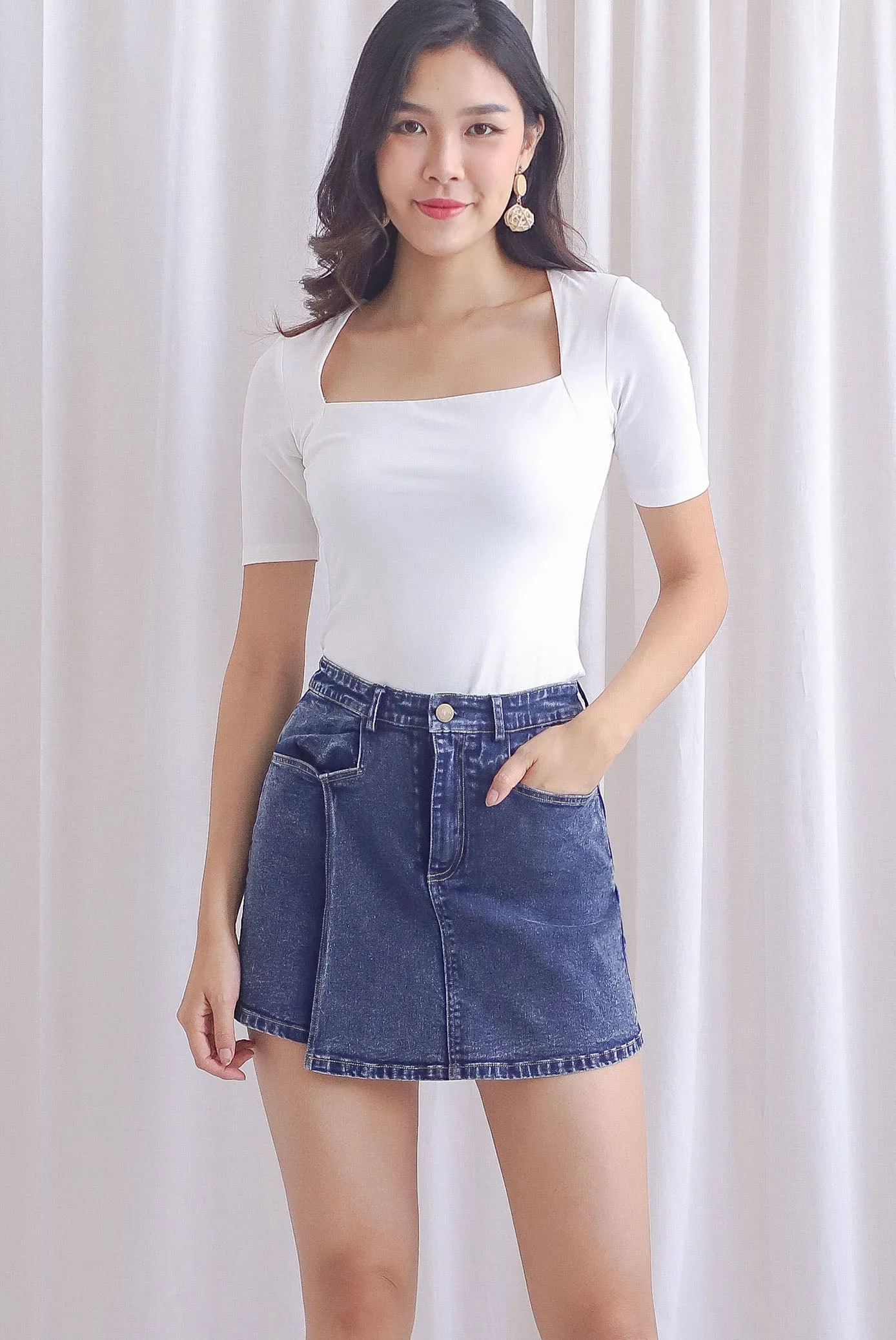 *Restocked* Janelle Mini Denim Skorts In Dark Wash