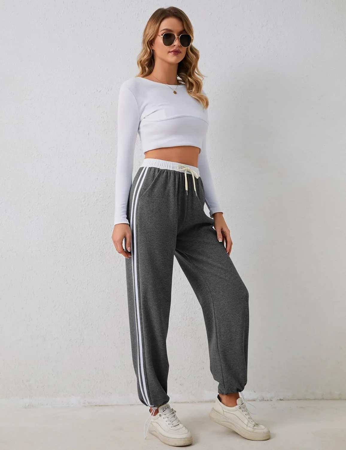 Women's Casual Joggers Sweatpants Baggy Wide Straight Leg Loose Elastic Waist Drawstring Pants with Pockets