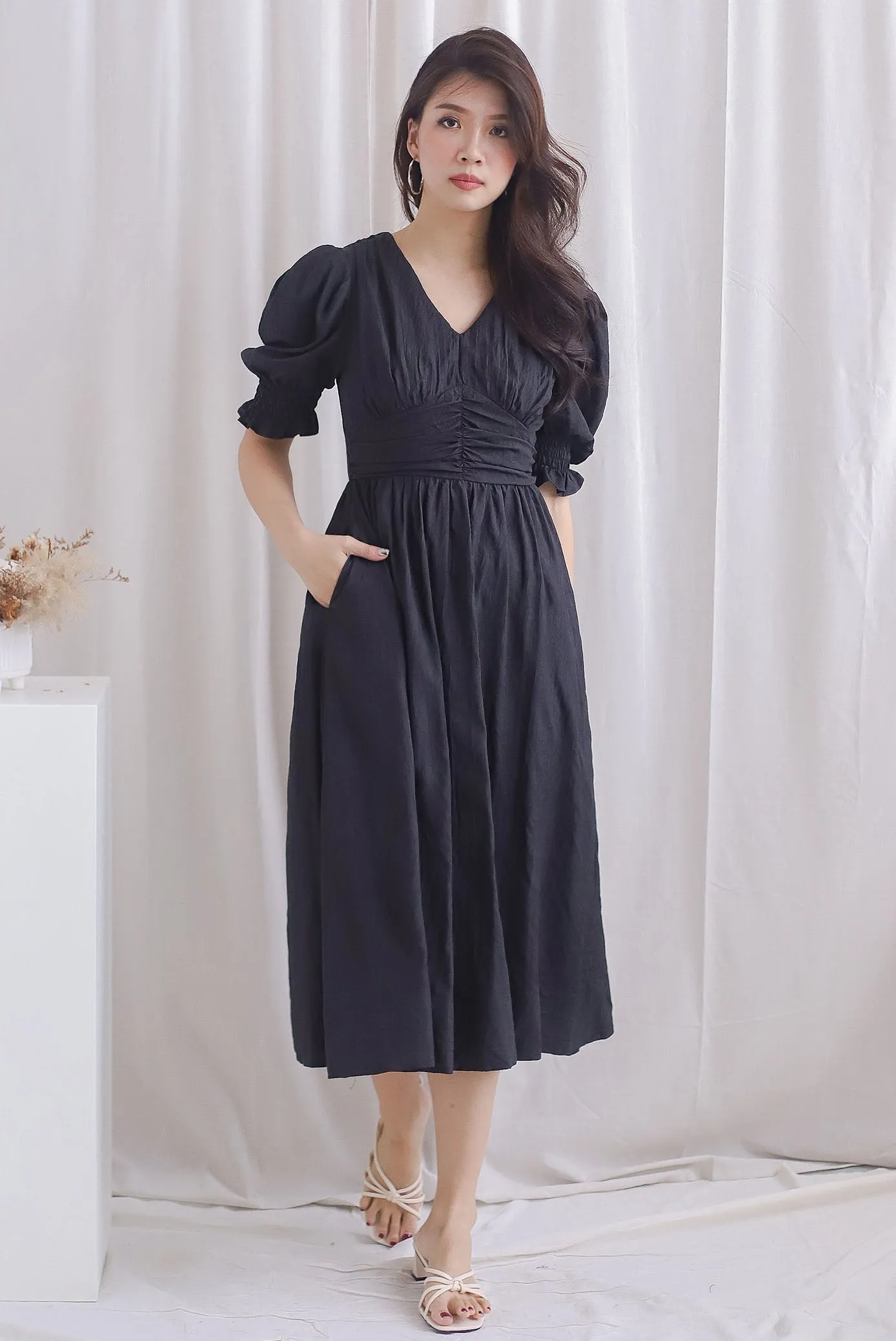 Zanessa Ruch Waist Textured Dress In Black